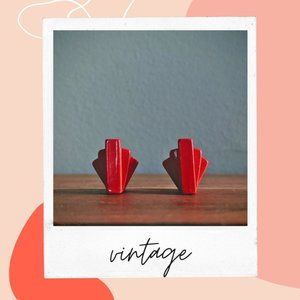 Vintage Art Deco Red Earrings